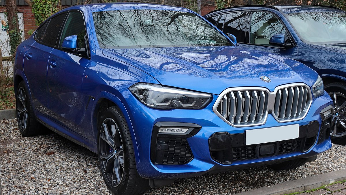 2022 BMW X6 (G06)