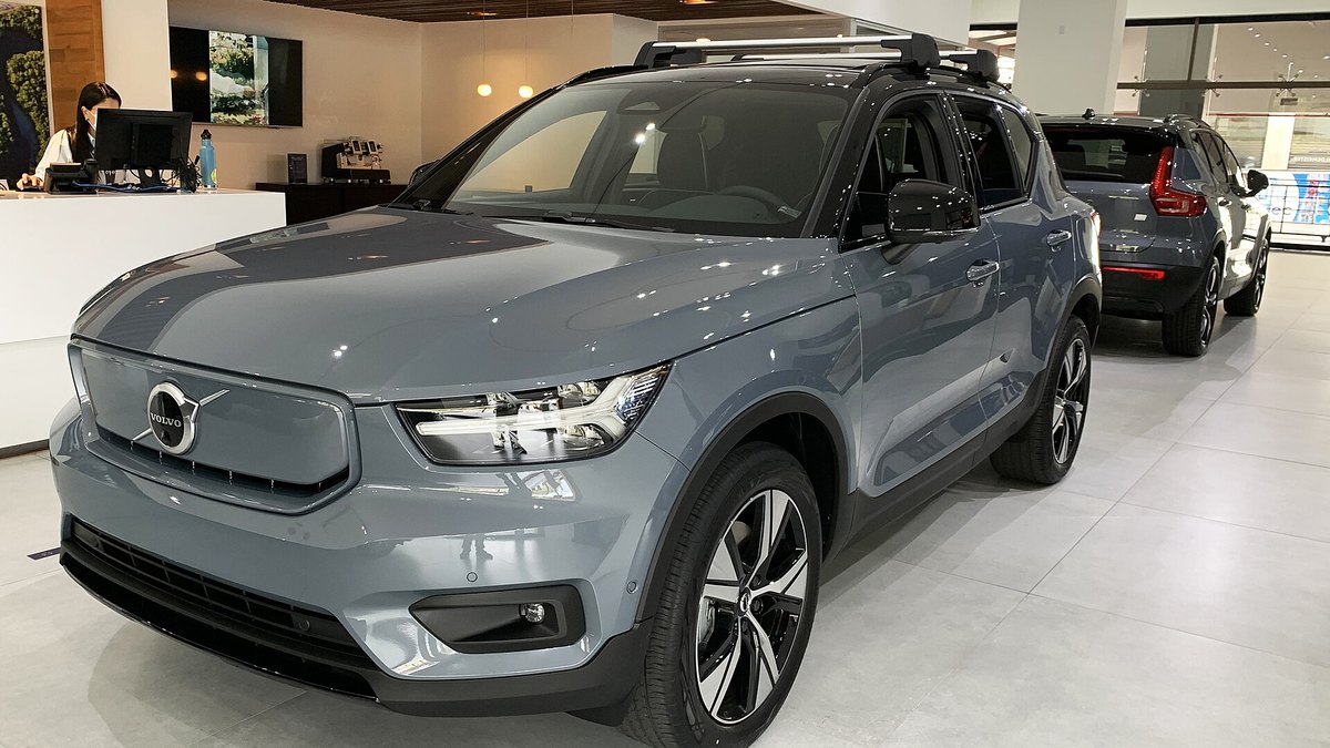 2022 Volvo XC40 Recharge P8 (CMA)