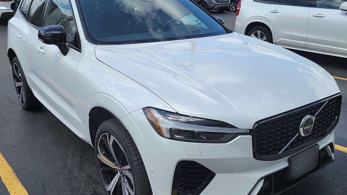 2022 Volvo XC60 (SPA)