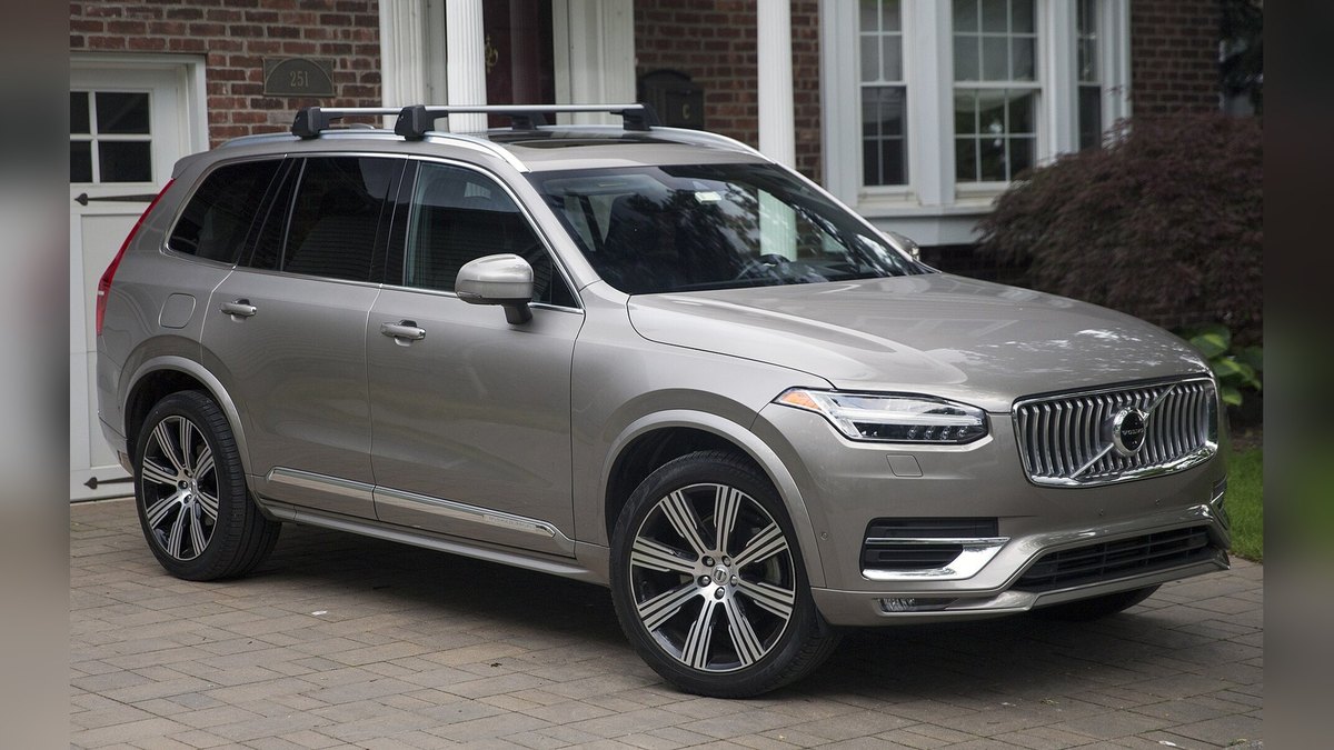 2022 Volvo XC90 T5 AWD