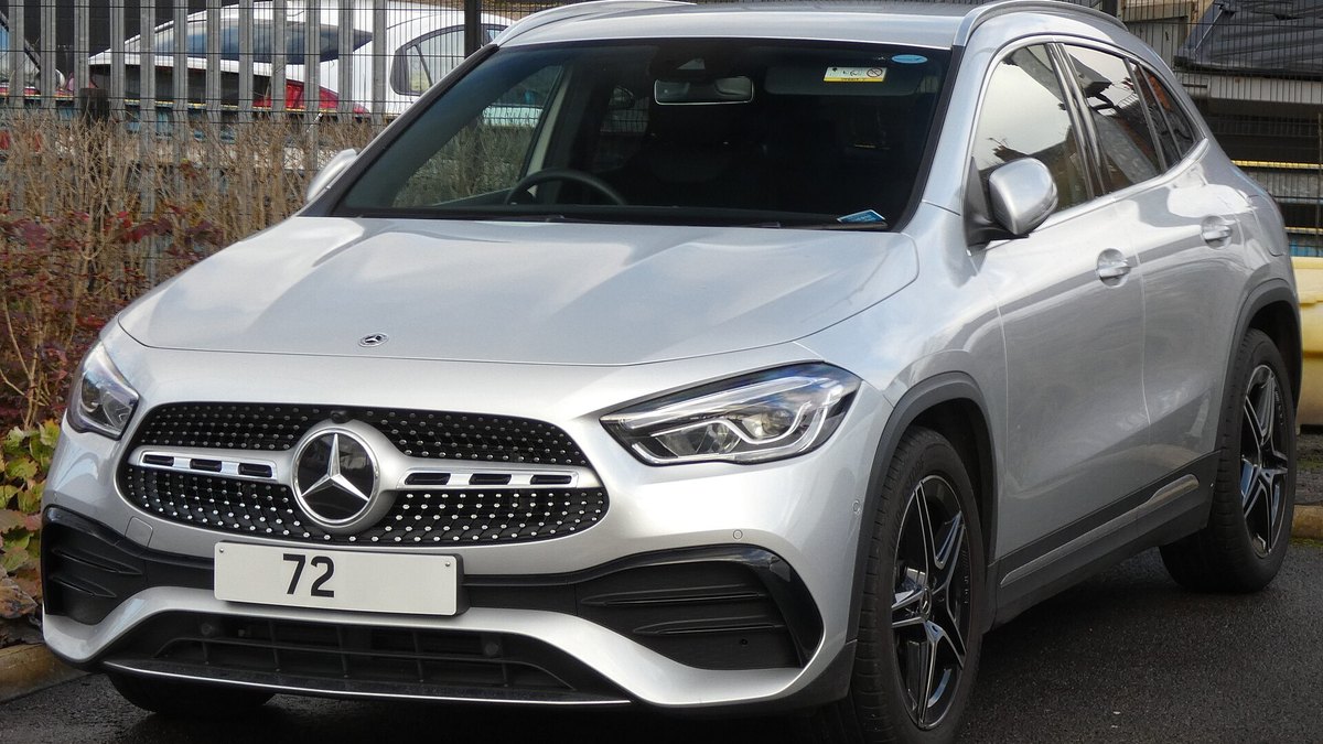 2023 Mercedes-Benz GLA (H247)