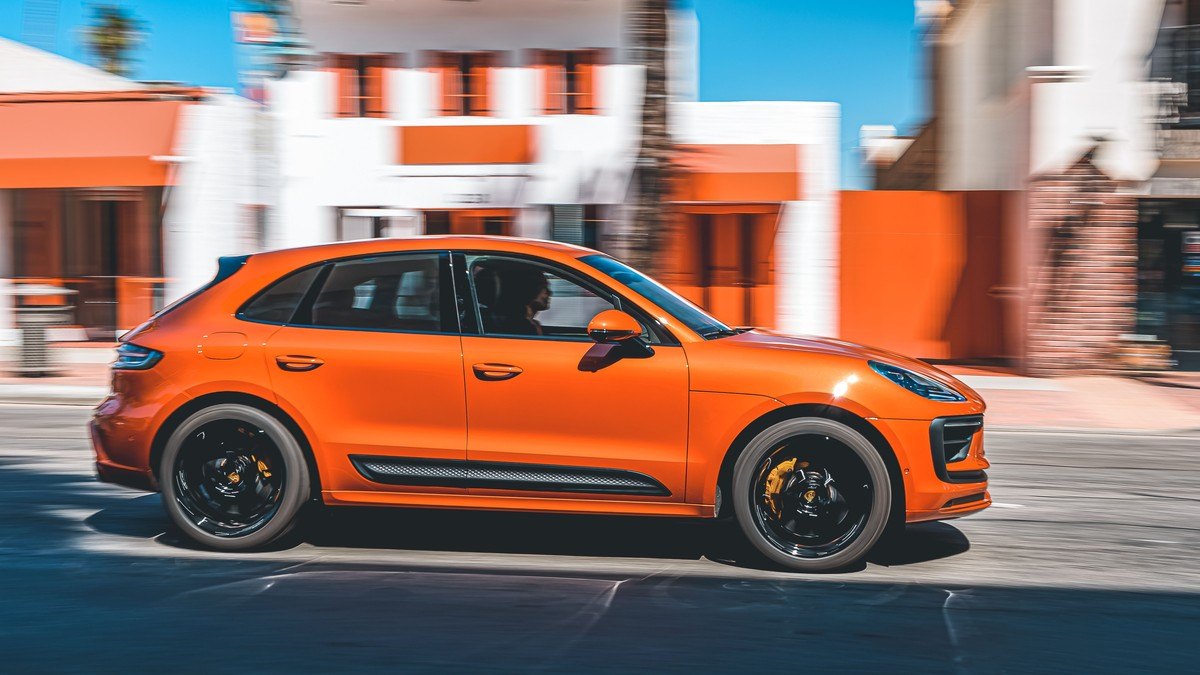 2023 Porsche Macan S (95B.2)