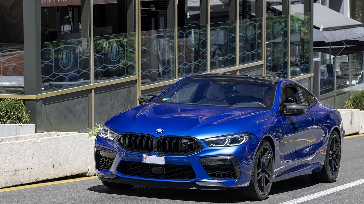 2025 BMW M8 Competition Coupe