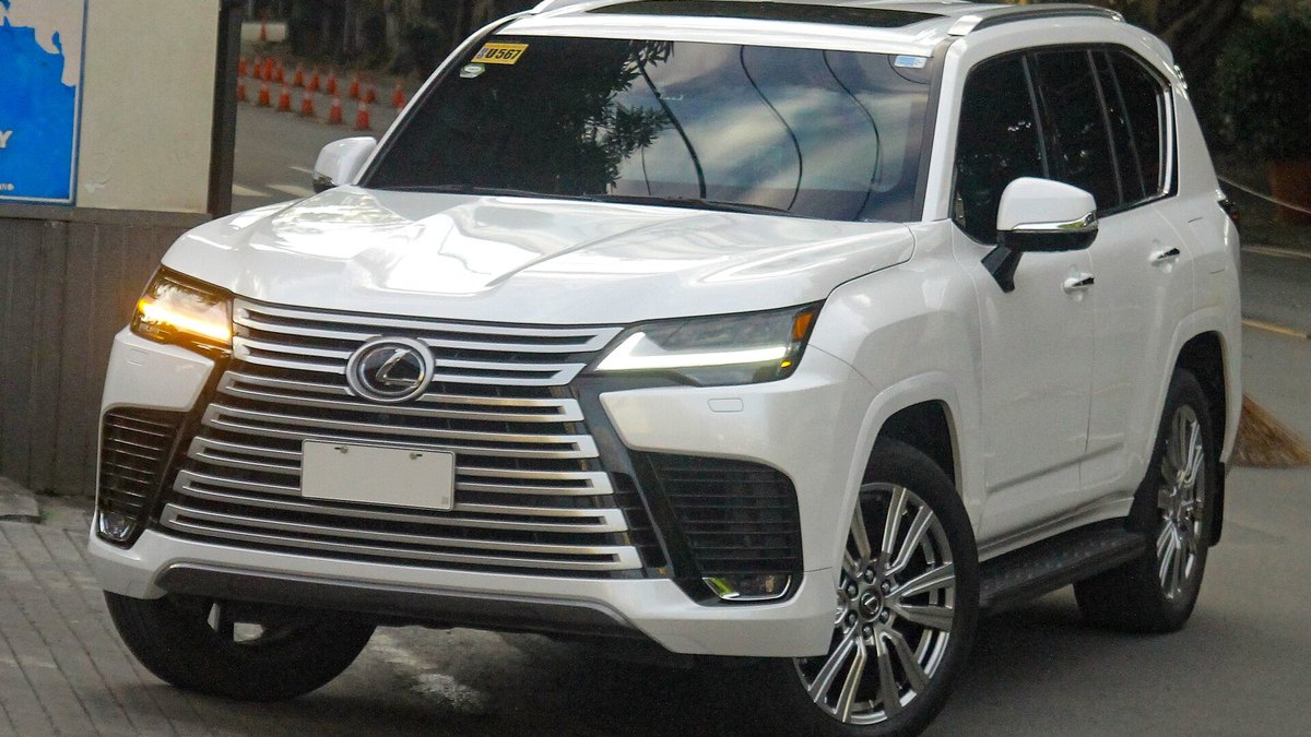2025 Lexus LX 600 (J310)