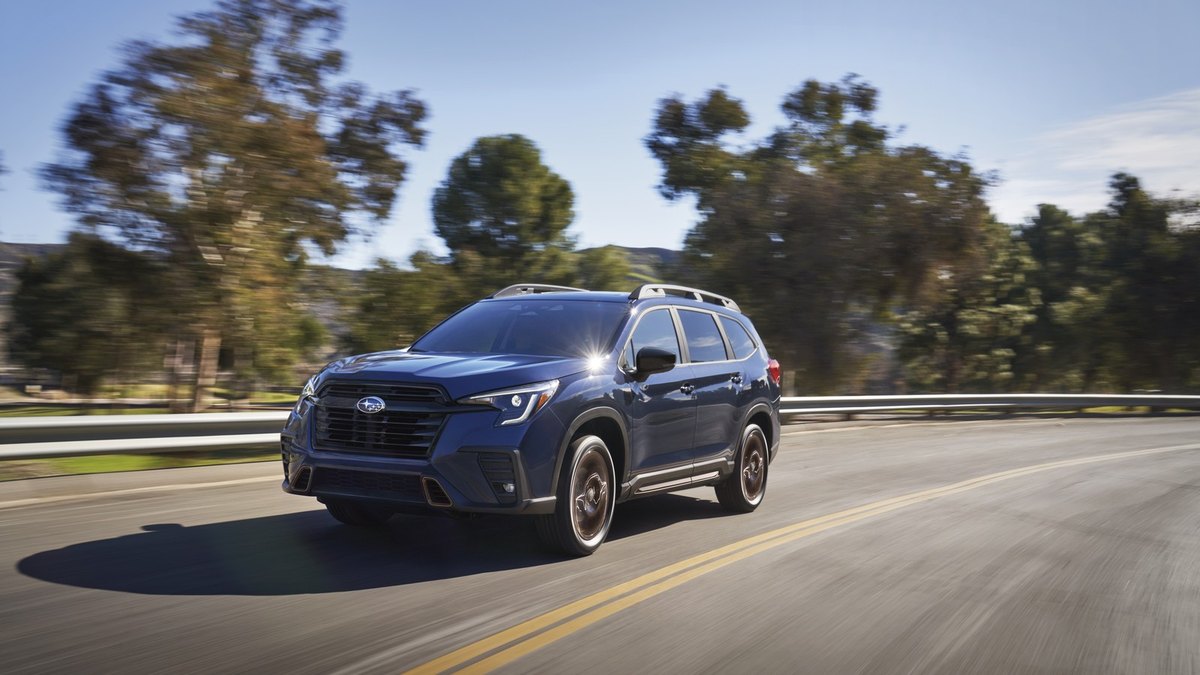 2025 Subaru Ascent Limited Bronze Edition