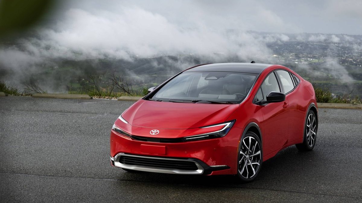 2026 Toyota Prius Plug-in Hybrid