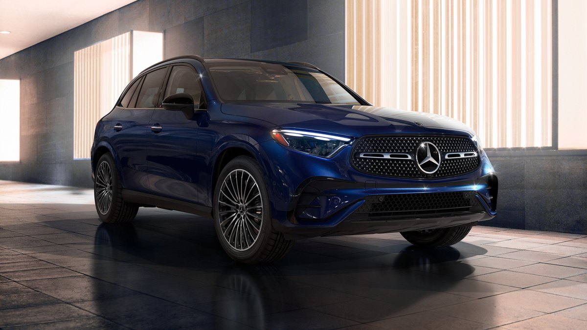 2027 Mercedes-Benz GLC SUV