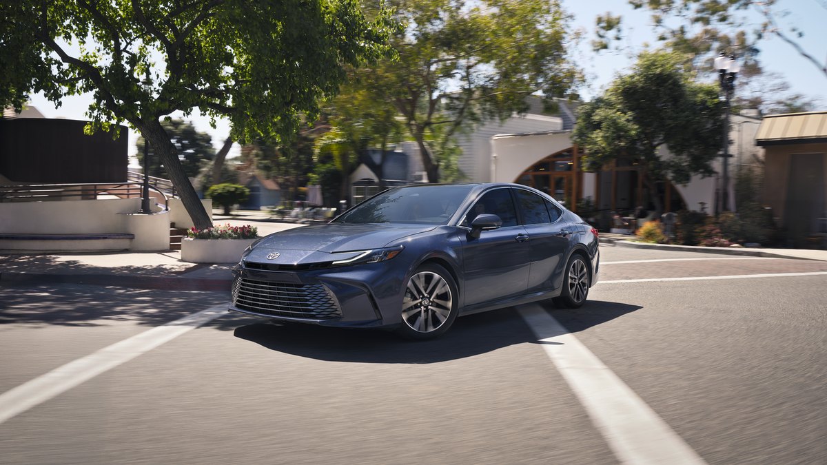 2027 Toyota Camry (XV80)