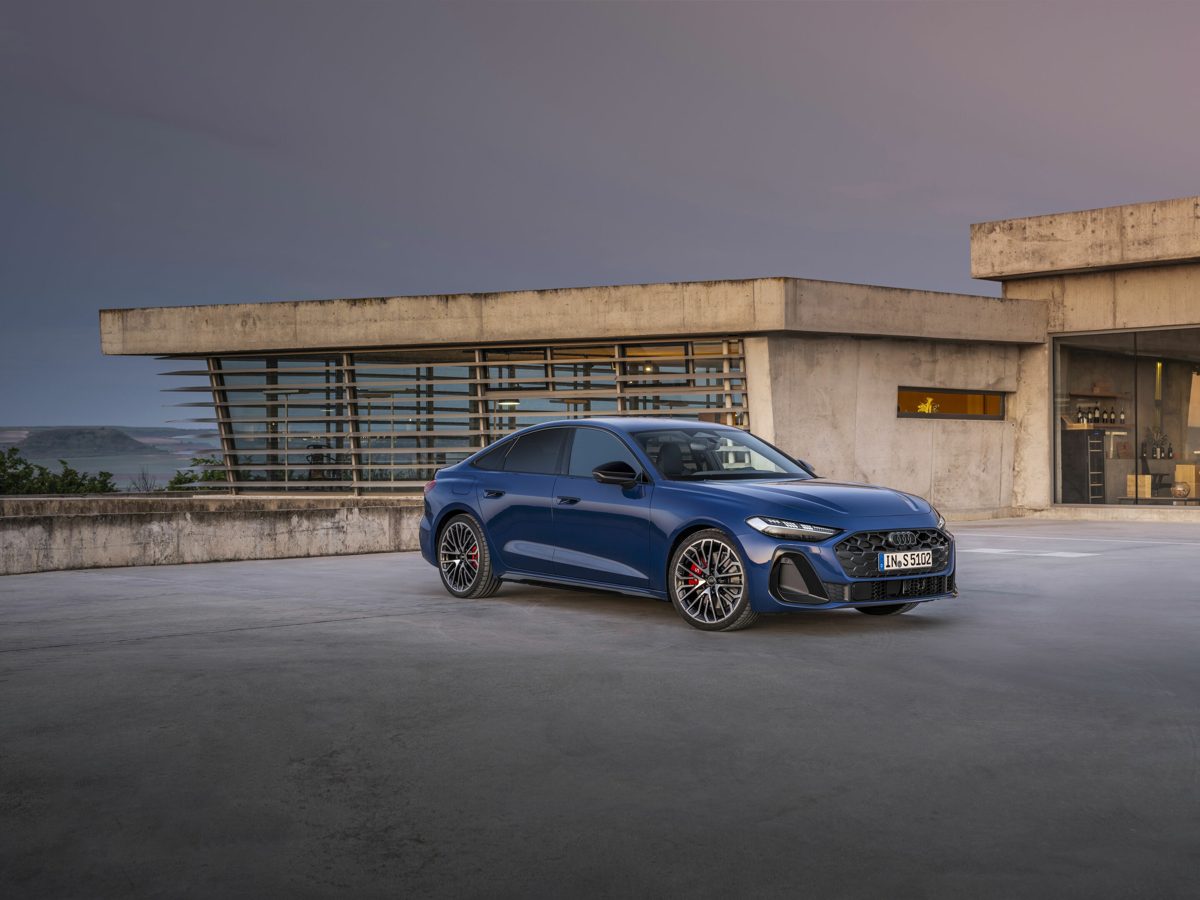 Audi S5 Sedan