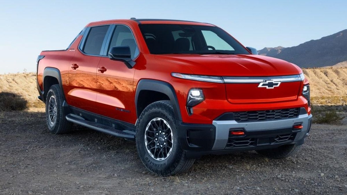 Chevrolet Silverado EV Max Range