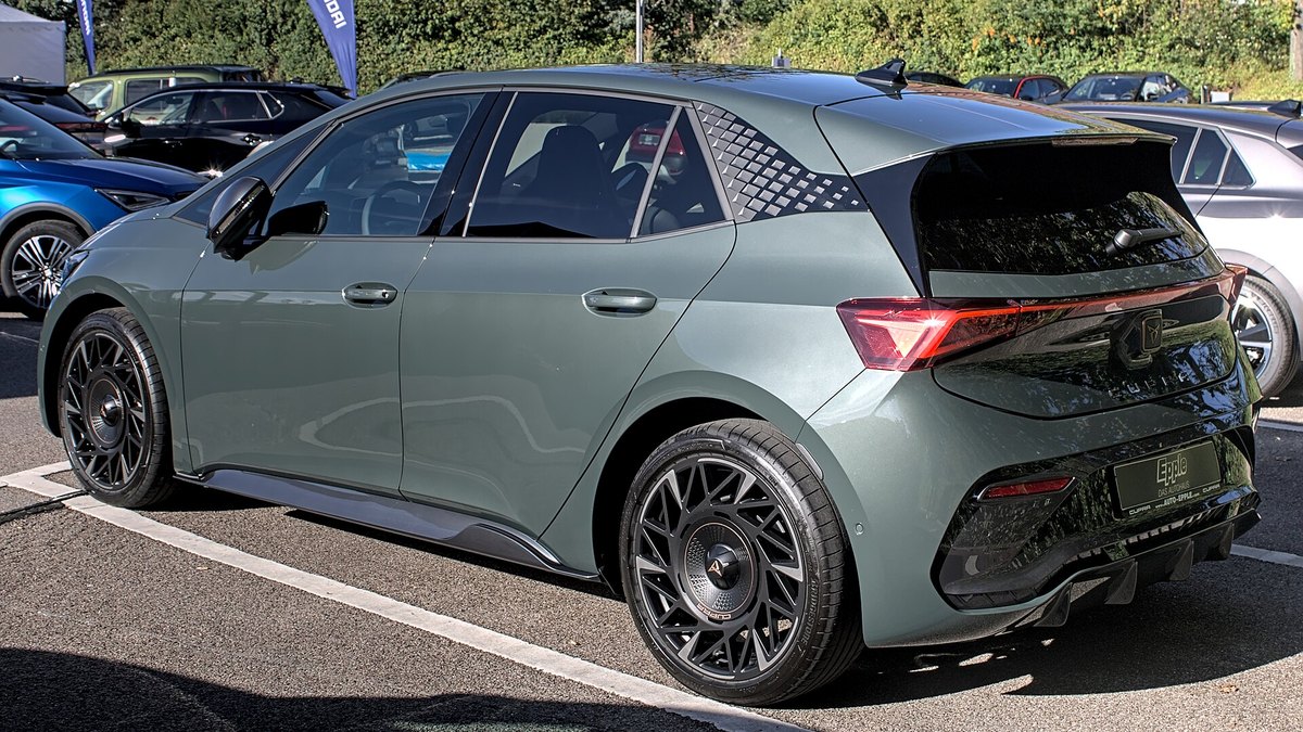 Cupra Born