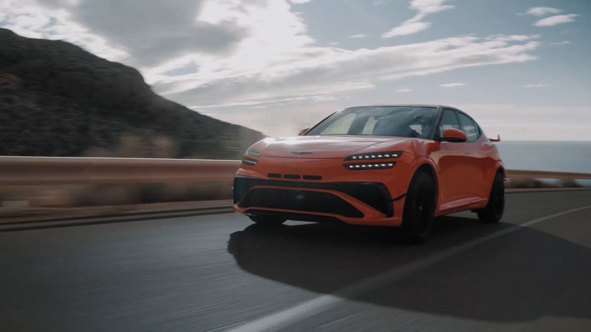 Genesis GV60 Magma