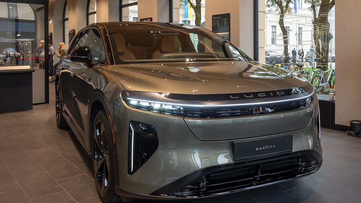 Lucid Gravity Grand Touring (2026)