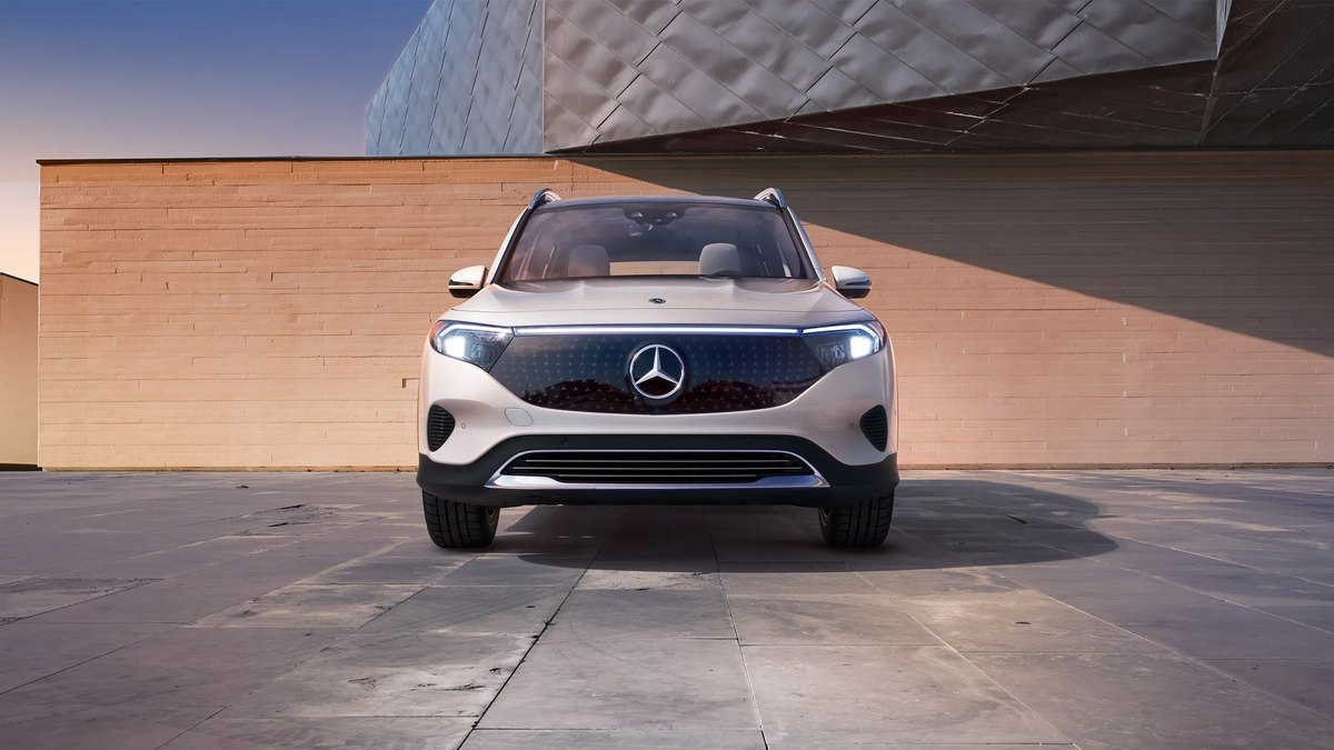 Mercedes-Benz EQB