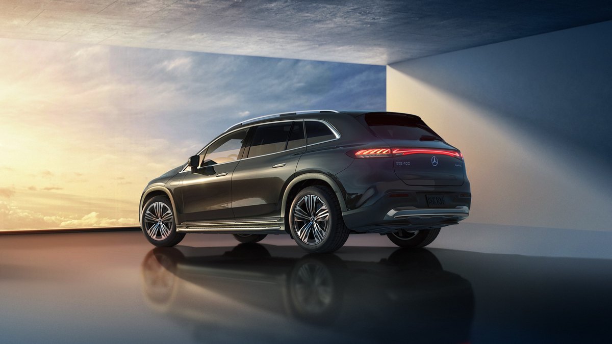 Mercedes-Benz EQS SUV