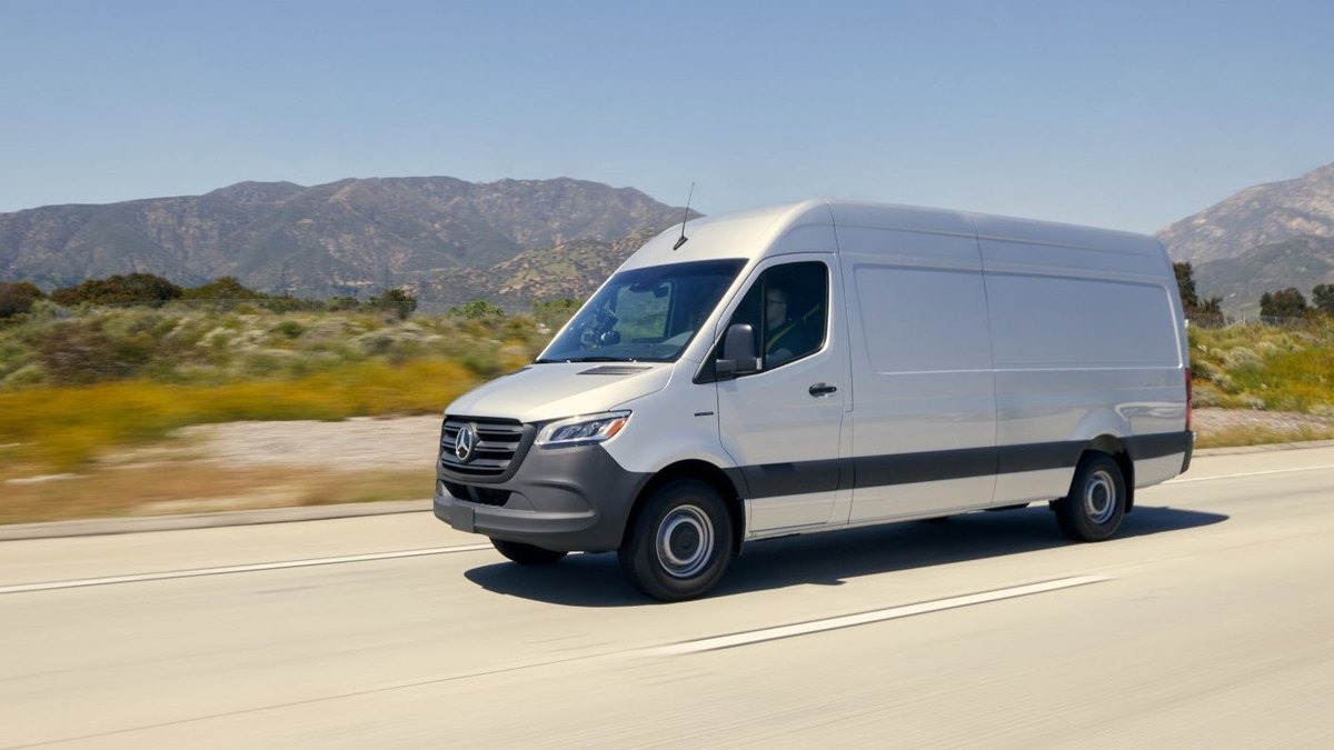 Mercedes-Benz eSprinter Cargo Van