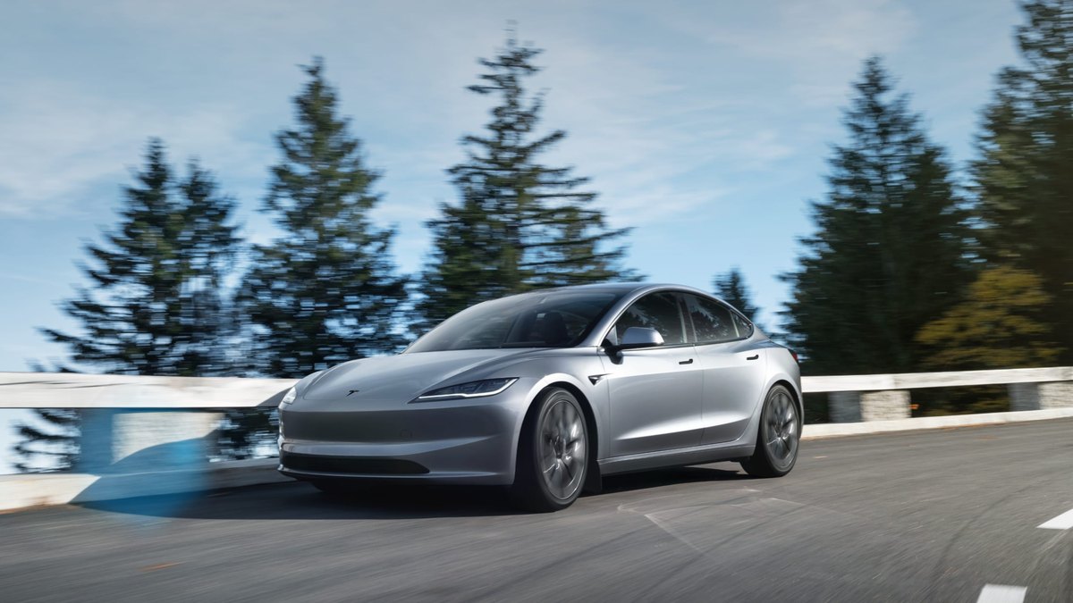 Tesla Model 3 Premium