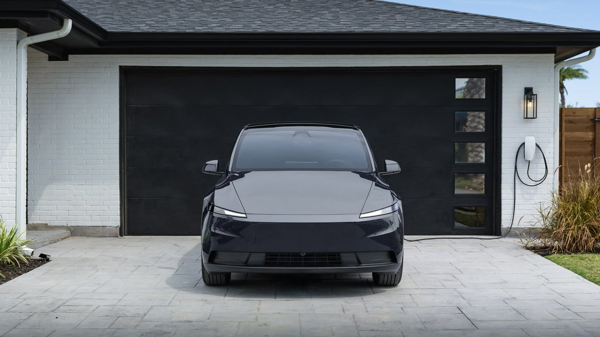 Tesla Model Y Rear-Wheel Drive