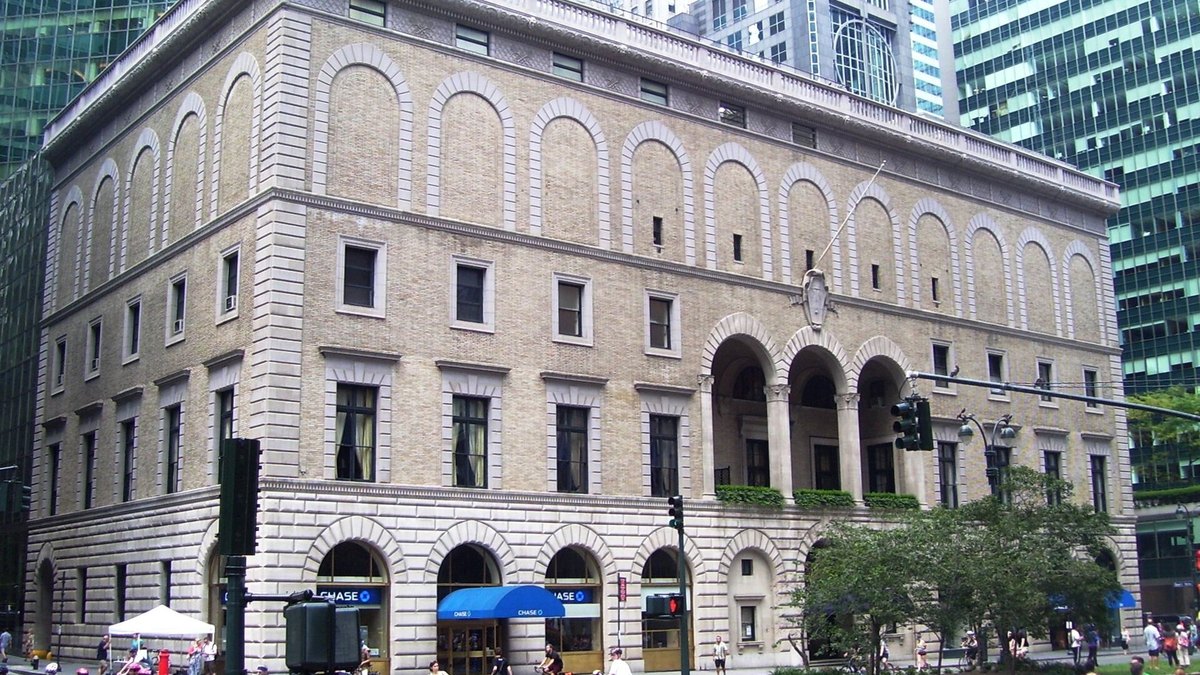 Racquet and Tennis Club