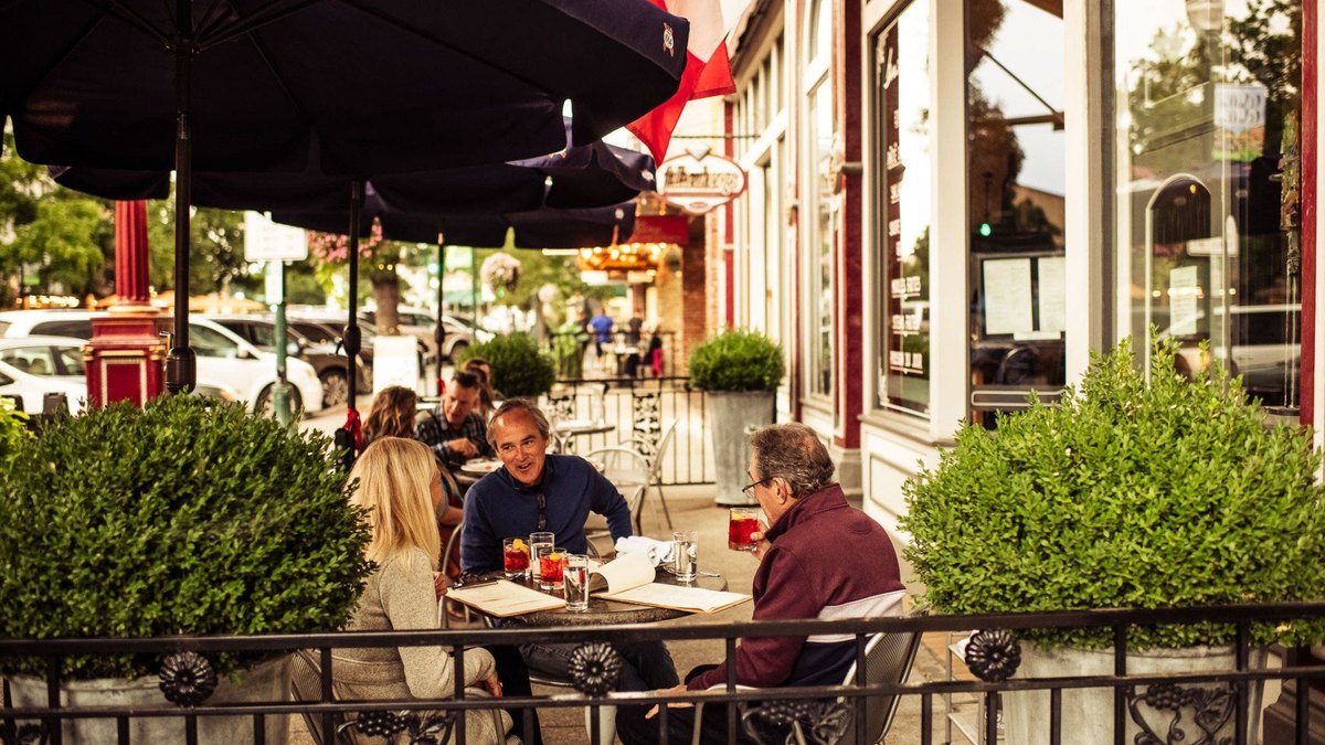 Brasserie Four