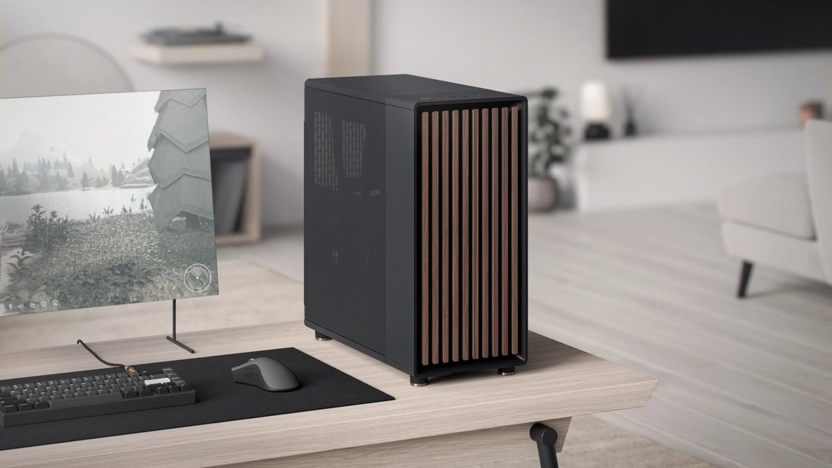 Fractal Design North