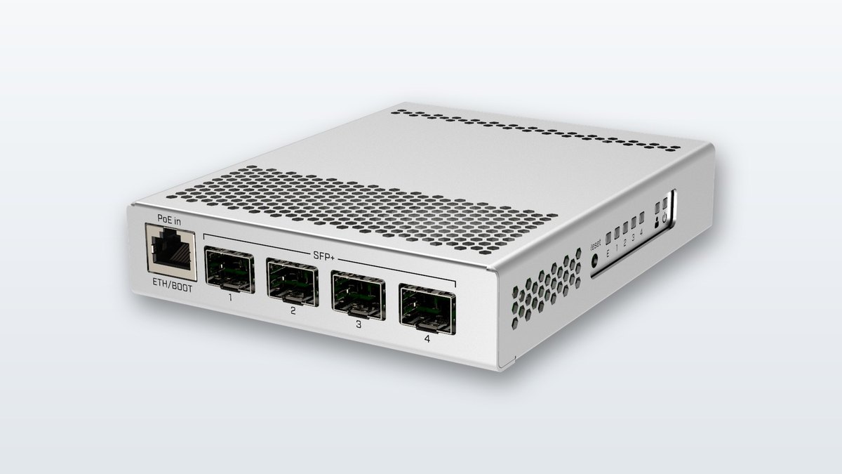 MikroTik CRS305-1G-4S+IN