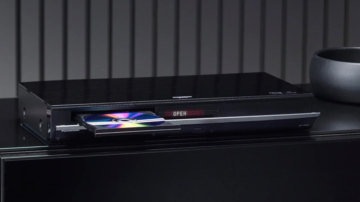 Panasonic DP-UB820
