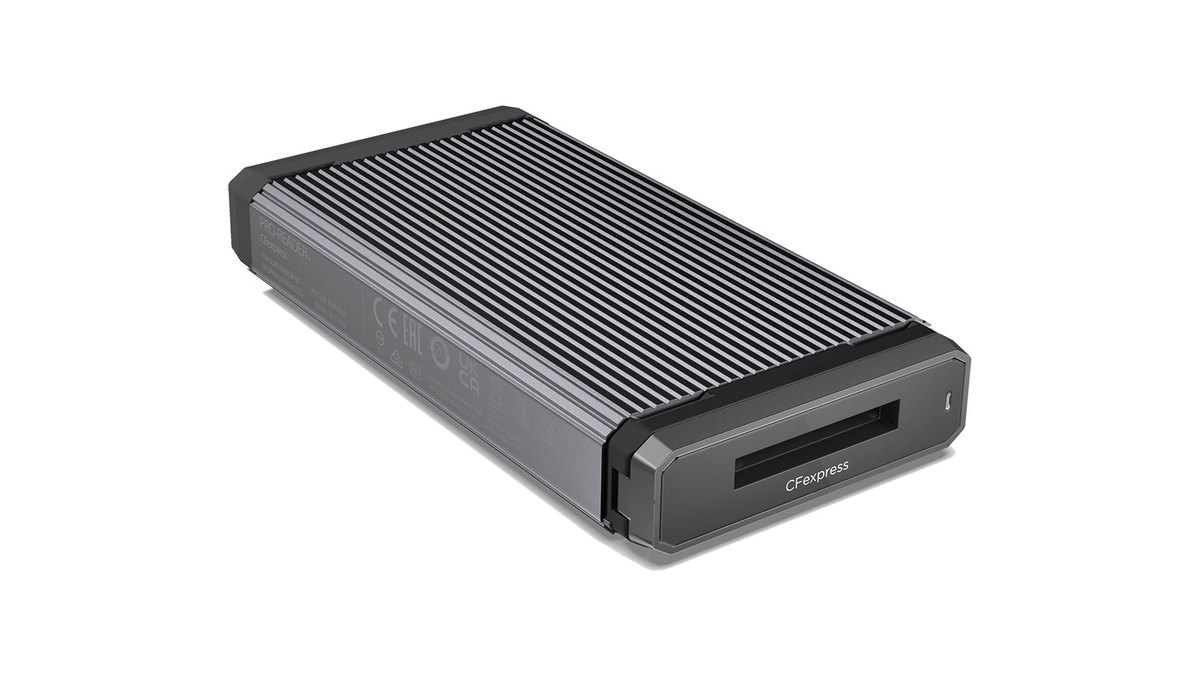 SanDisk Professional PRO-READER CFexpress