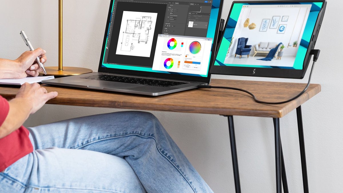 SideTrak Swivel 14-inch Attachable Monitor