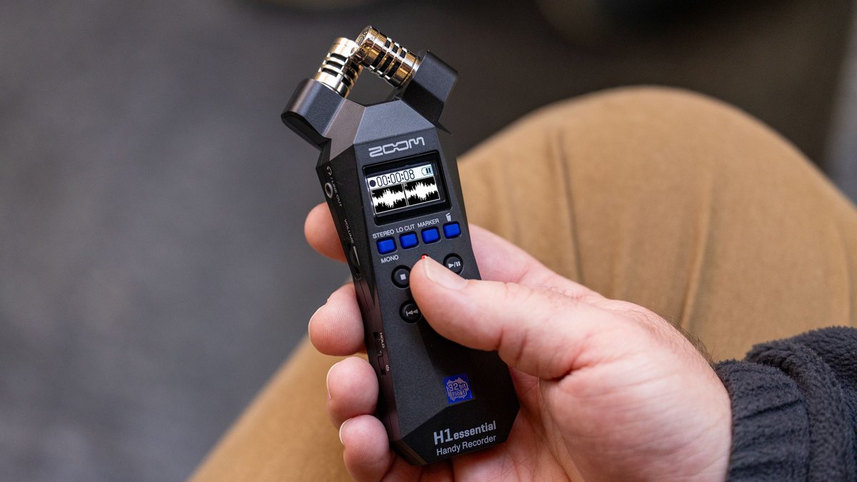 Zoom H1essential