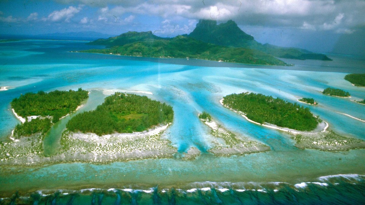 French Polynesia (Bora Bora lagoon)