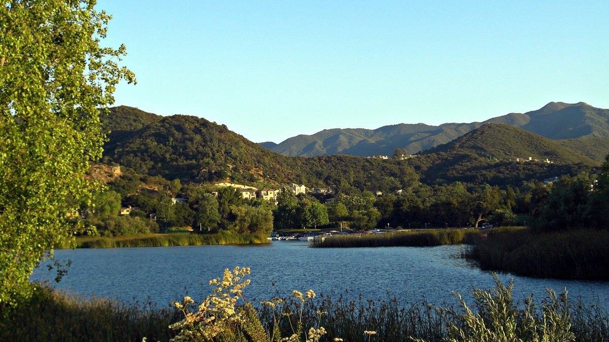 Lake Sherwood