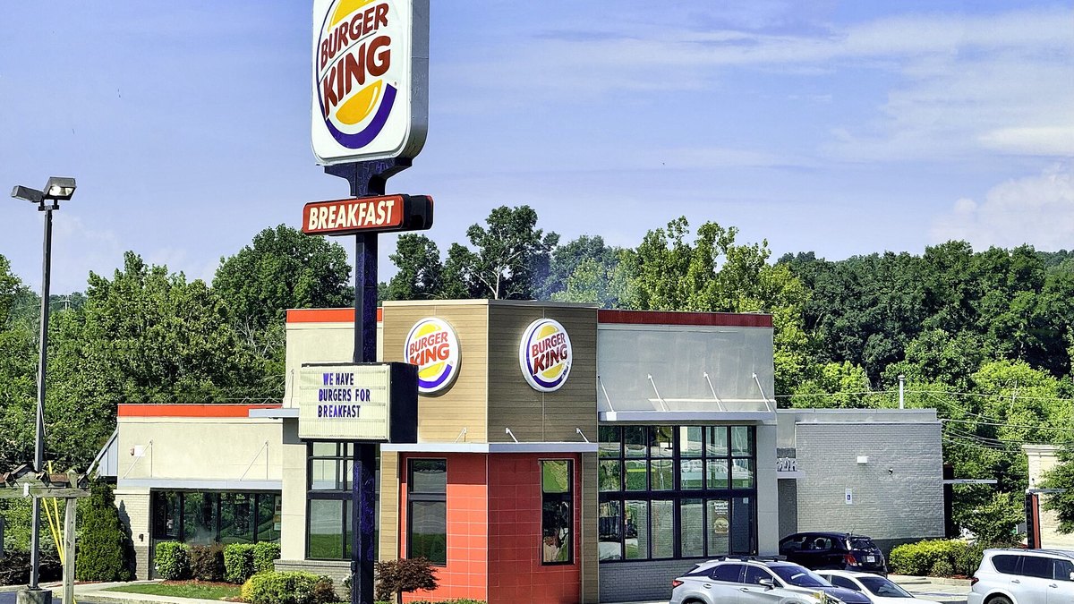 A Burger King restaurant with drive-thru in Ooltewah, Tennessee