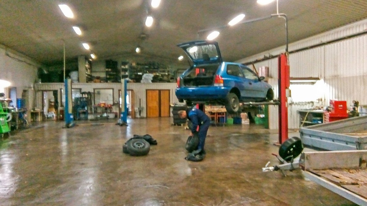 Technician Productivity (Auto Repair Shop)