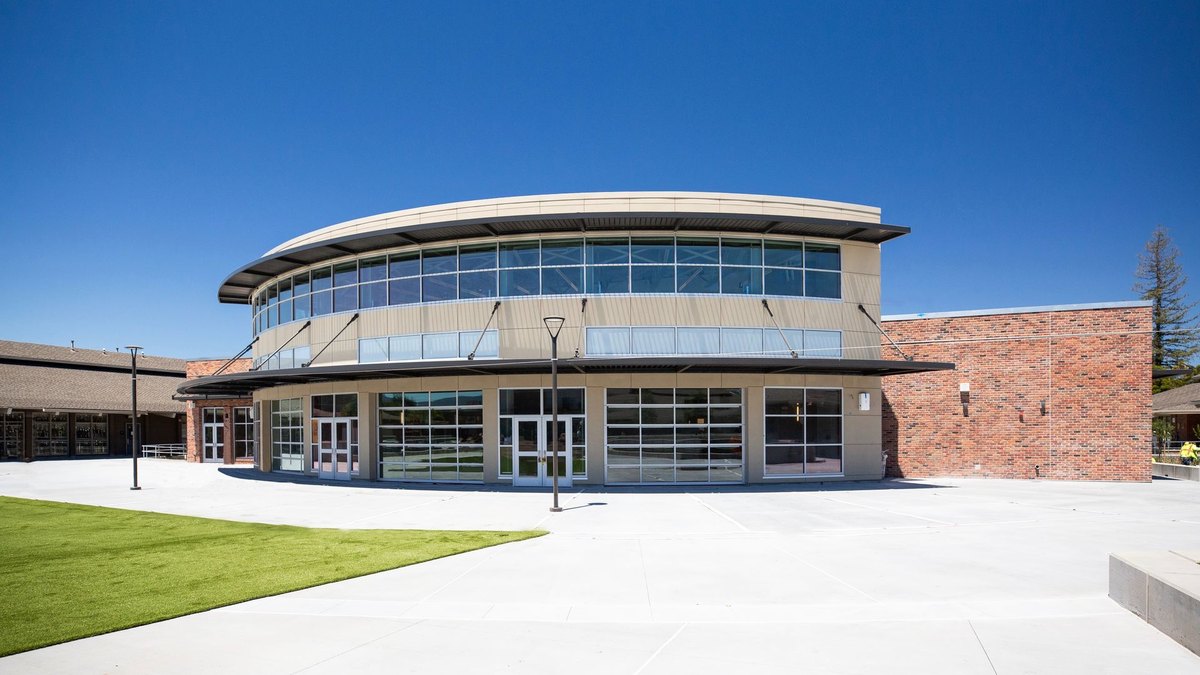 Lynbrook High School