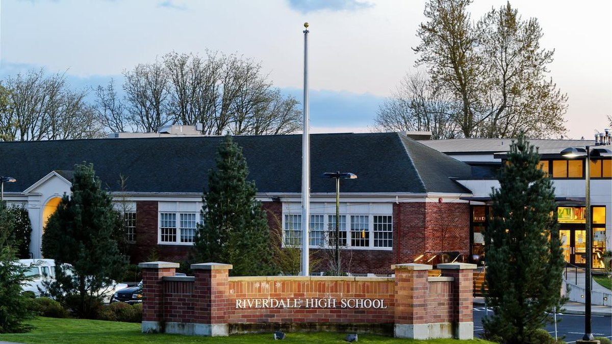 Riverdale High School (Portland)