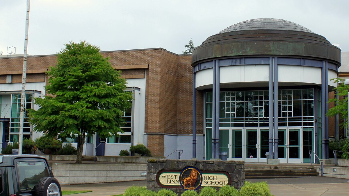 West Linn High School
