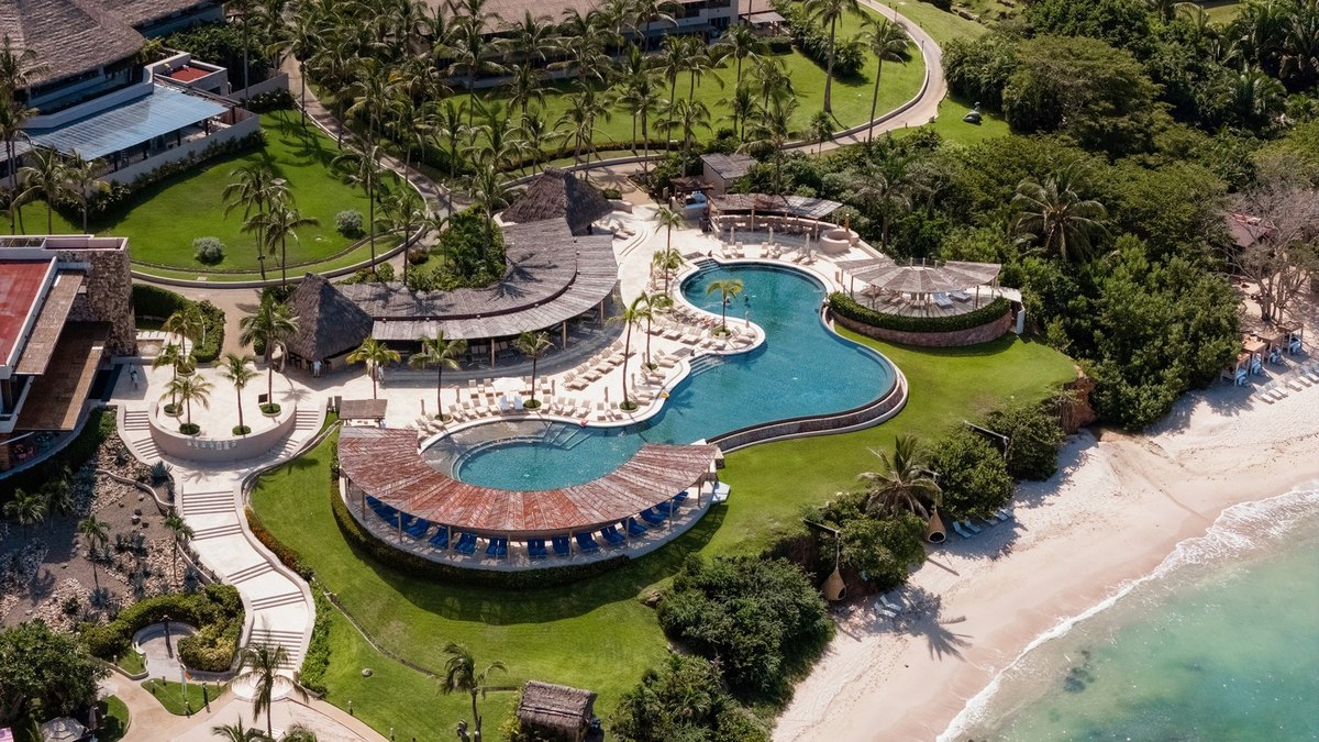 Four Seasons Resort Punta Mita