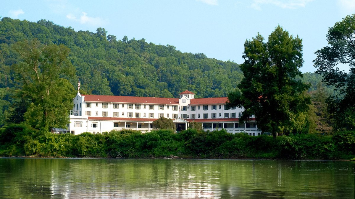 Shawnee Inn and Golf Resort
